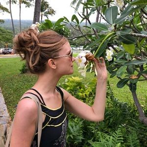 Meet your Posher, Chandra